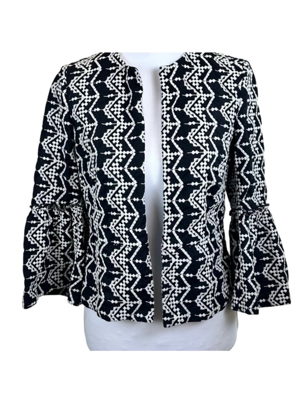 Zara Black & white bell sleeves Embroidered Blazer